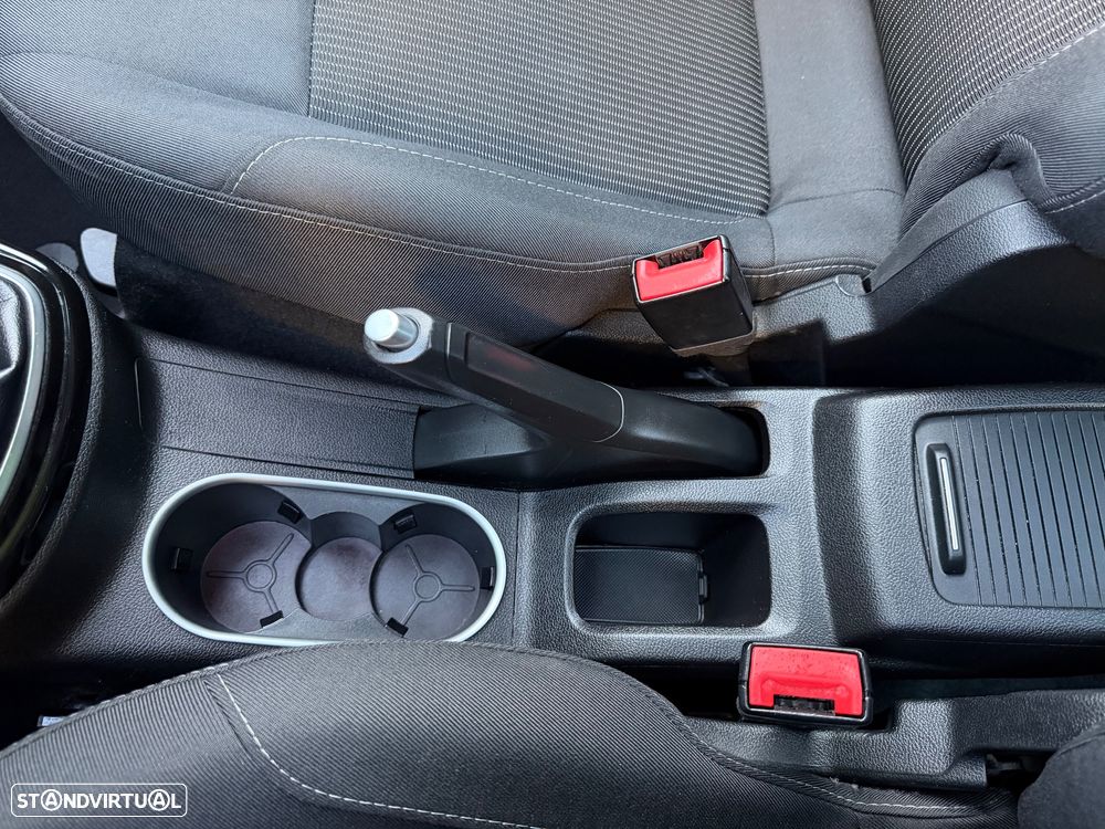 Ford B-Max 1.0 EcoBoost Titanium - 19