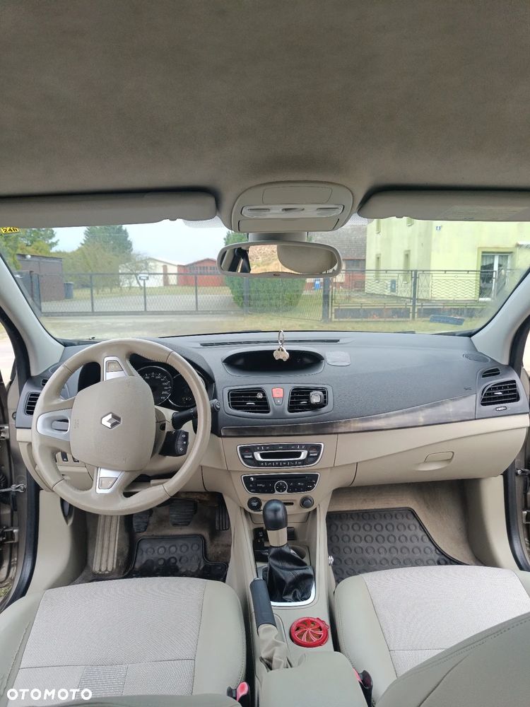 Renault Fluence 1.6 16V Expression - 15