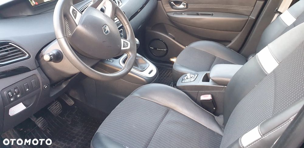 Renault Scenic 1.4 16V TCE Bose Edition - 6
