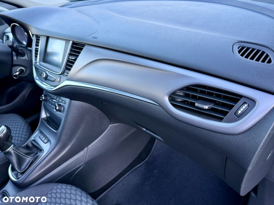 Opel Astra 1.4 Turbo Innovation - 29