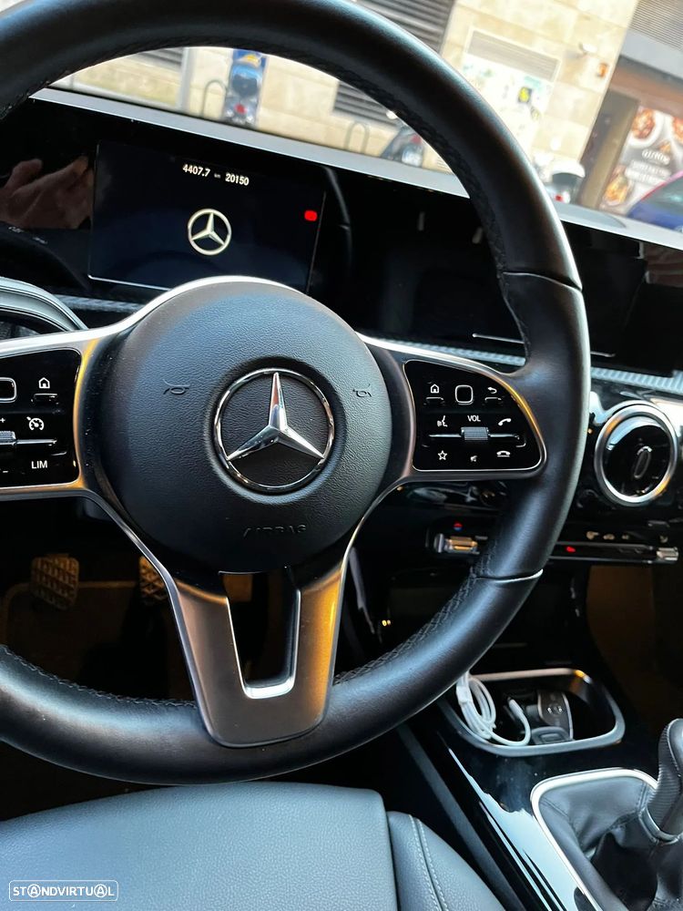 Mercedes-Benz A 160 Style Plus - 11