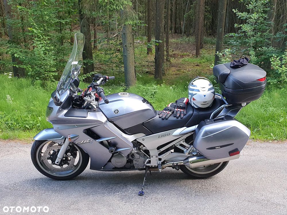 Yamaha FJR - 19
