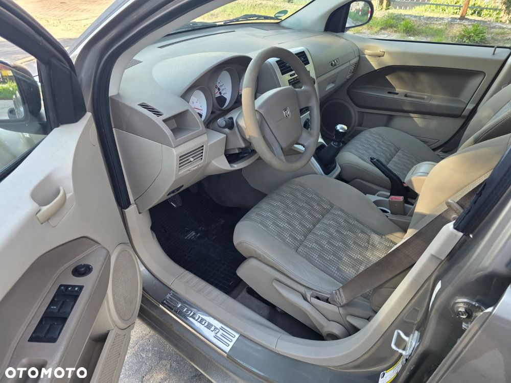 Dodge Caliber 2.0 CRD SE - 8