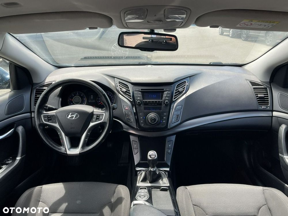 Hyundai i40 1.7 CRDi Comfort + - 12