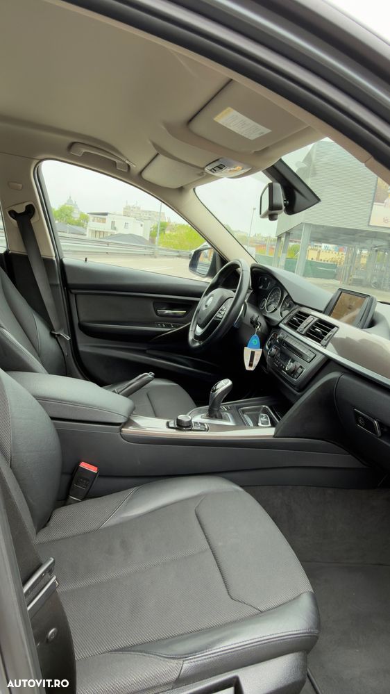 BMW Seria 3 320d xDrive Sport-Aut. Modern Line - 19