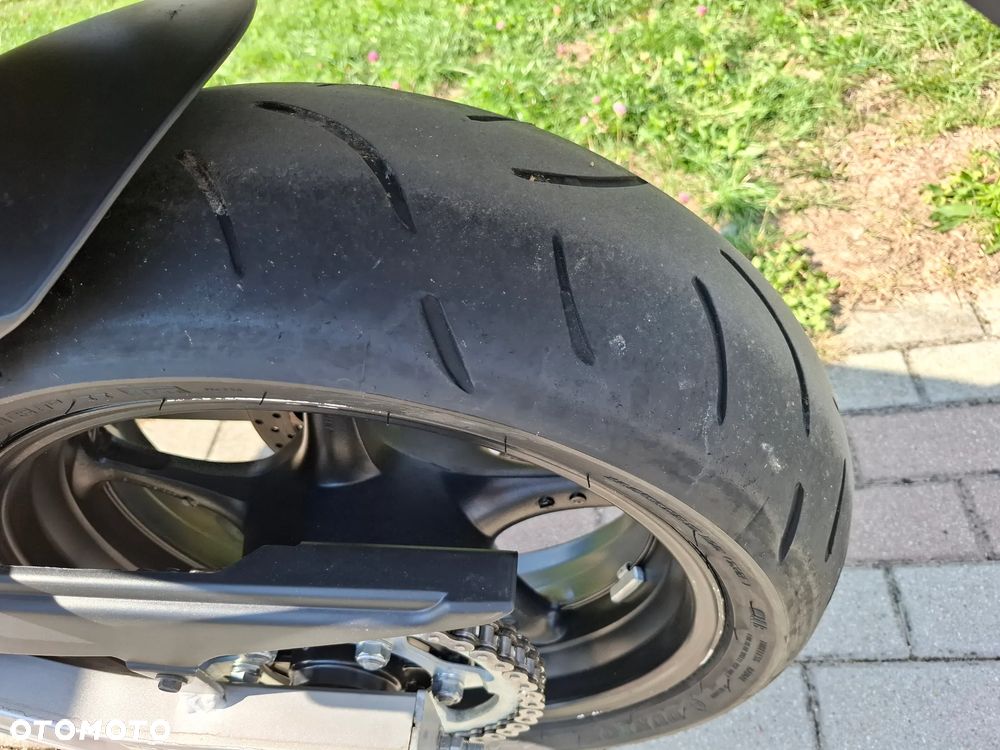 Yamaha FZ6 - 32