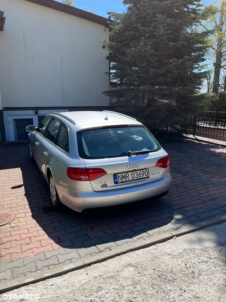 Audi A4 Avant 2.0 TDI DPF Attraction - 5