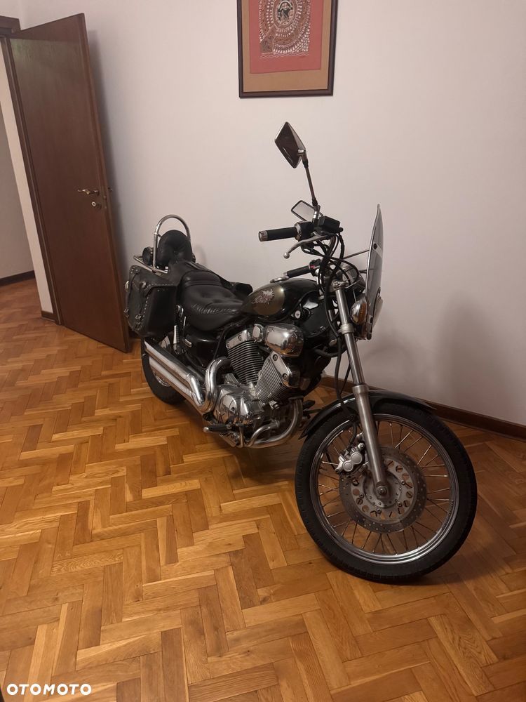 Yamaha XV - 24