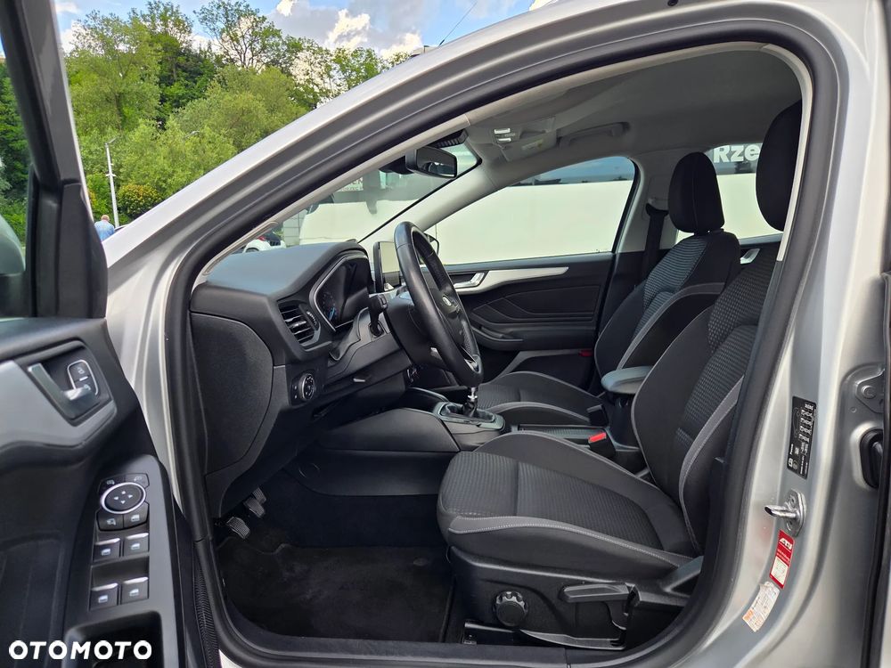 Ford Focus 1.5 EcoBlue STart-Stopp-System TITANIUM - 7