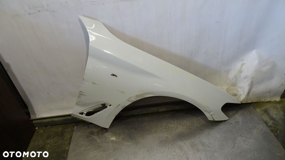 BŁOTNIK PRAWY PRZEDNI BMW G30 - 1
