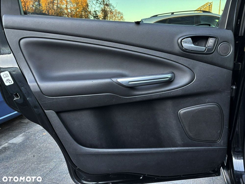 Ford S-Max 2.0 TDCi DPF Titanium X - 16