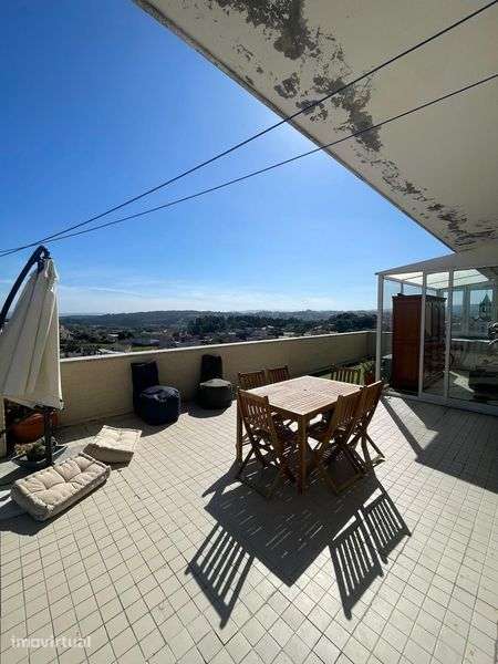 Apartamento T3+1 c/ lugar de garagem e terraço - Grande imagem: 2/12