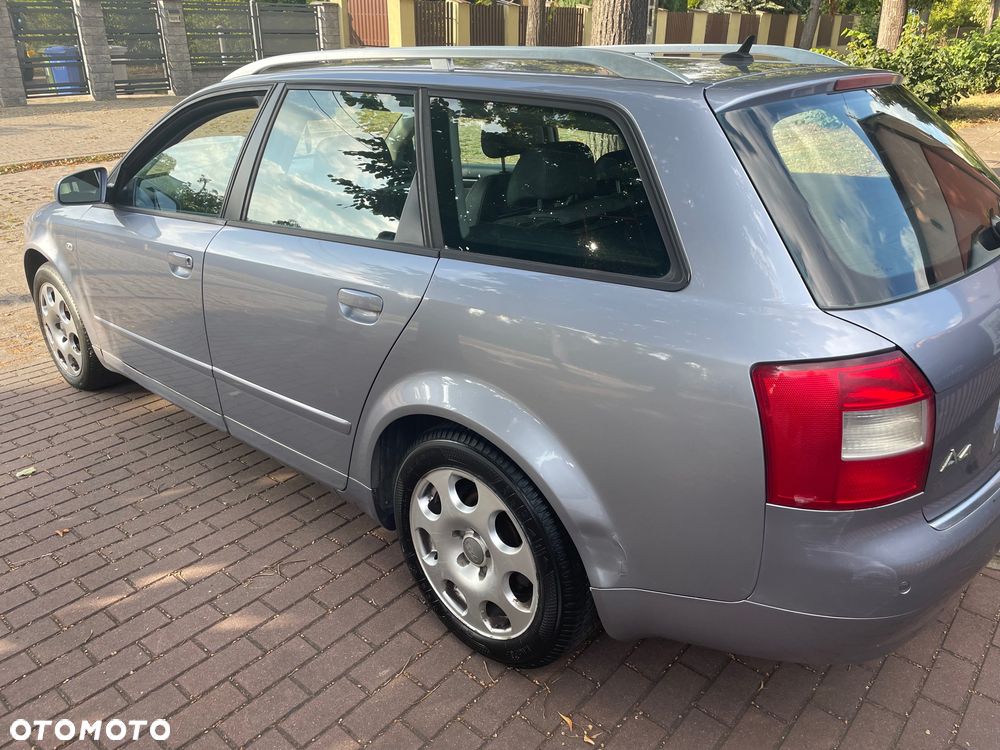 Audi A4 Avant - 3