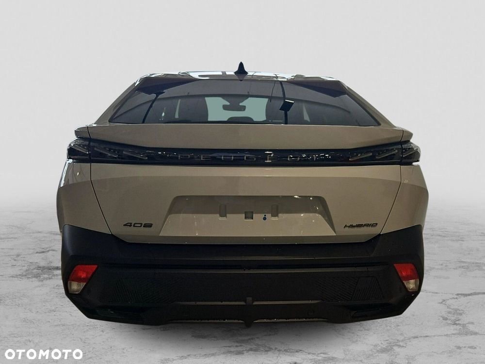 Peugeot 408 - 5