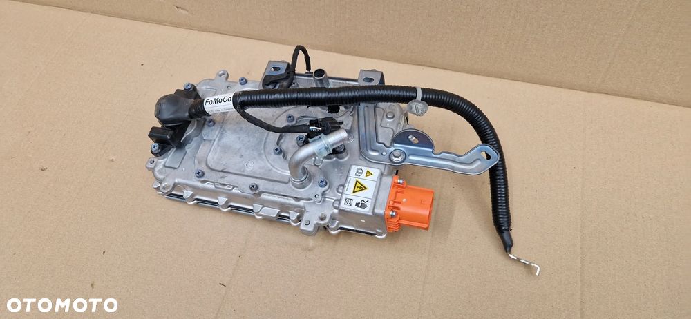 KONWERTER NAPIĘCIA FORD KUGA MK3 2.5 PHEV LX68-14G646-BE LX68-14B227-BE - 2