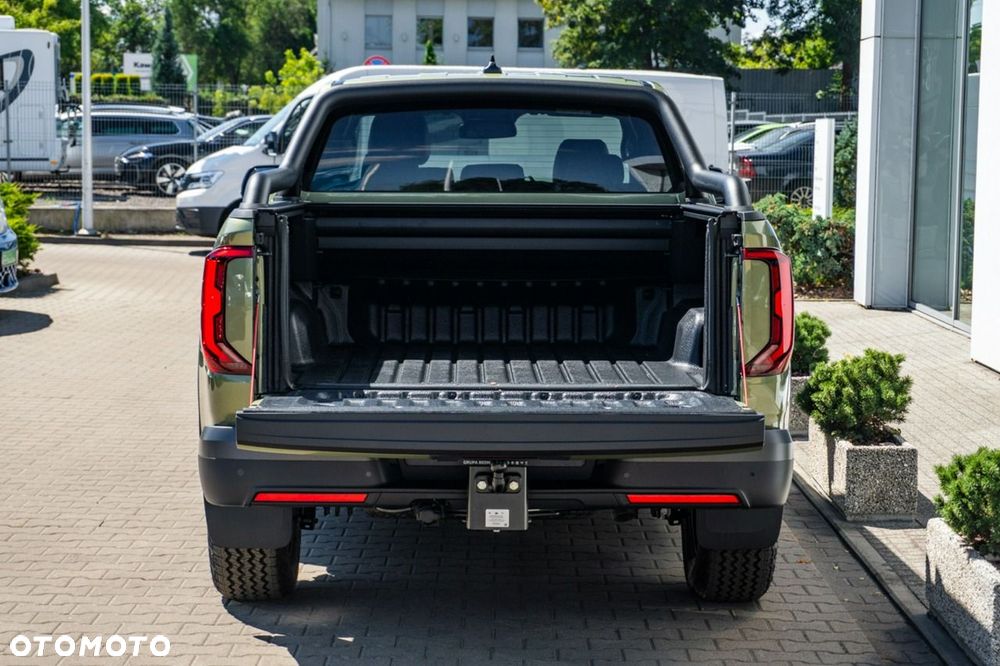 Volkswagen Amarok - 12