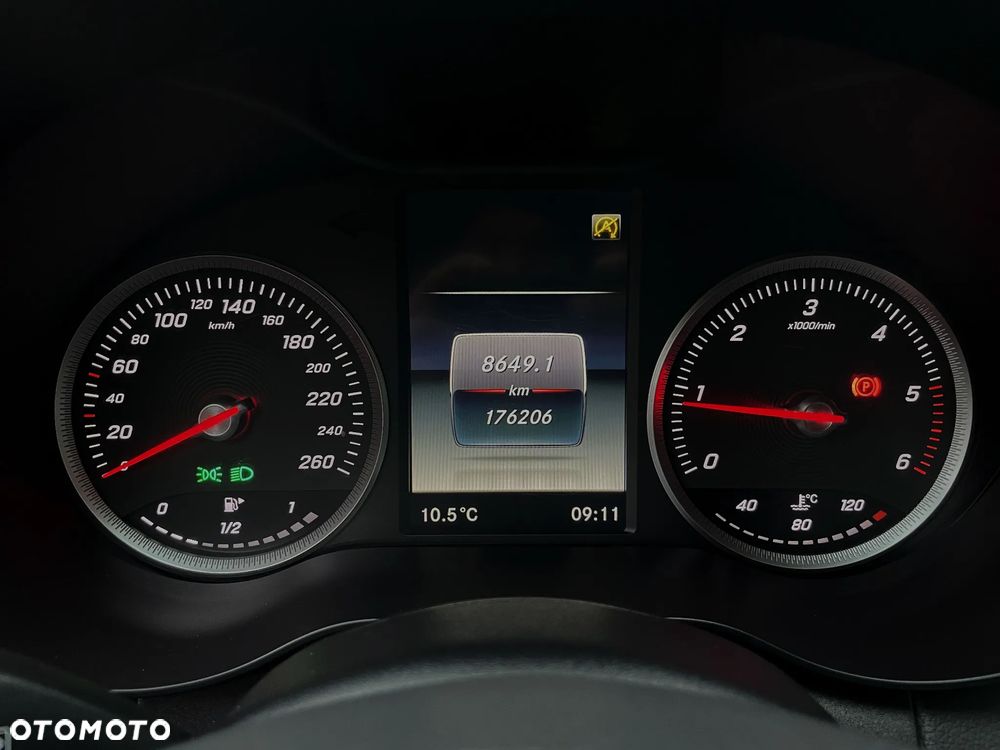 Mercedes-Benz Klasa C - 23