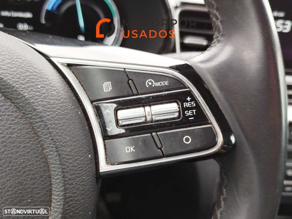 Kia XCeed 1.6 GDi PHEV Drive - 19