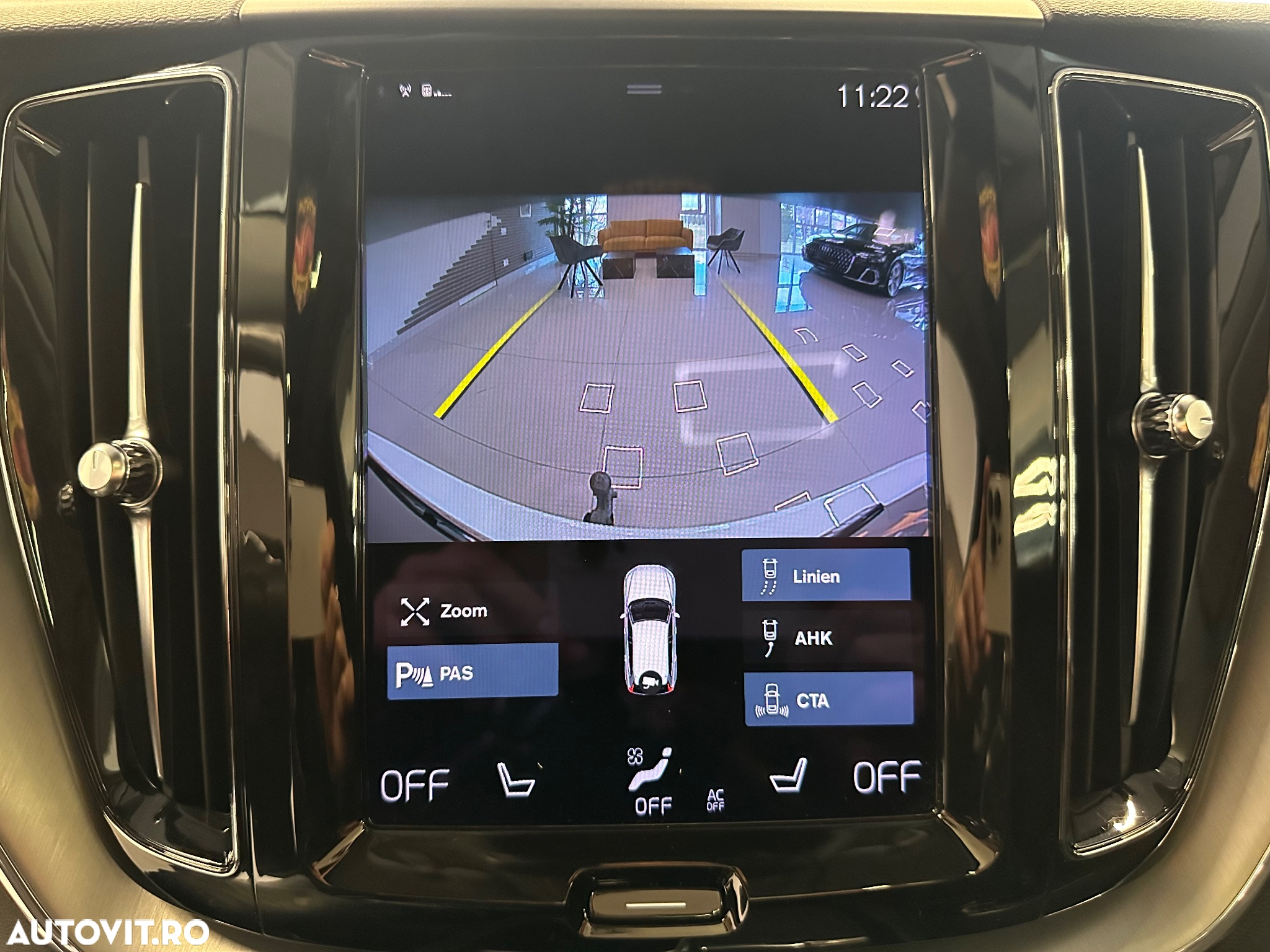 Volvo XC 60 T6 AWD Recharge Geartronic RDesign Expression - 38