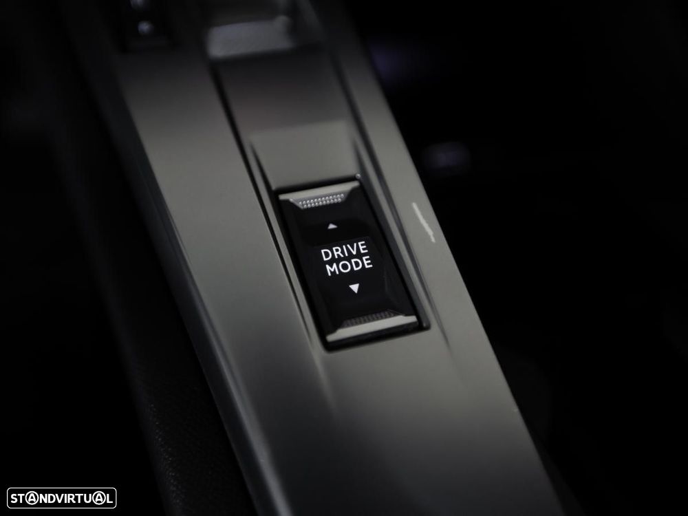 Peugeot 308 1.6 Hybrid Active e-EAT8 - 20