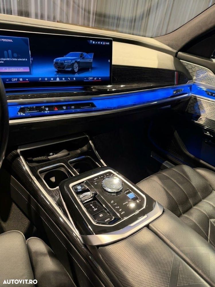 BMW Seria 7 - 16