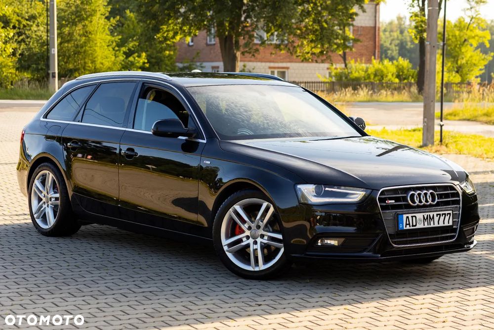 Audi A4 Avant 2.0 TDI DPF clean diesel quattro Attraction - 13