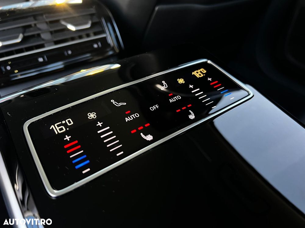Audi A8 - 40