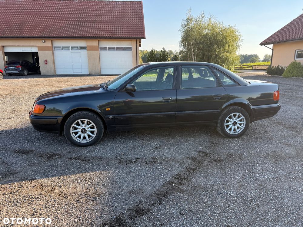 Audi 100 2.0 E - 8