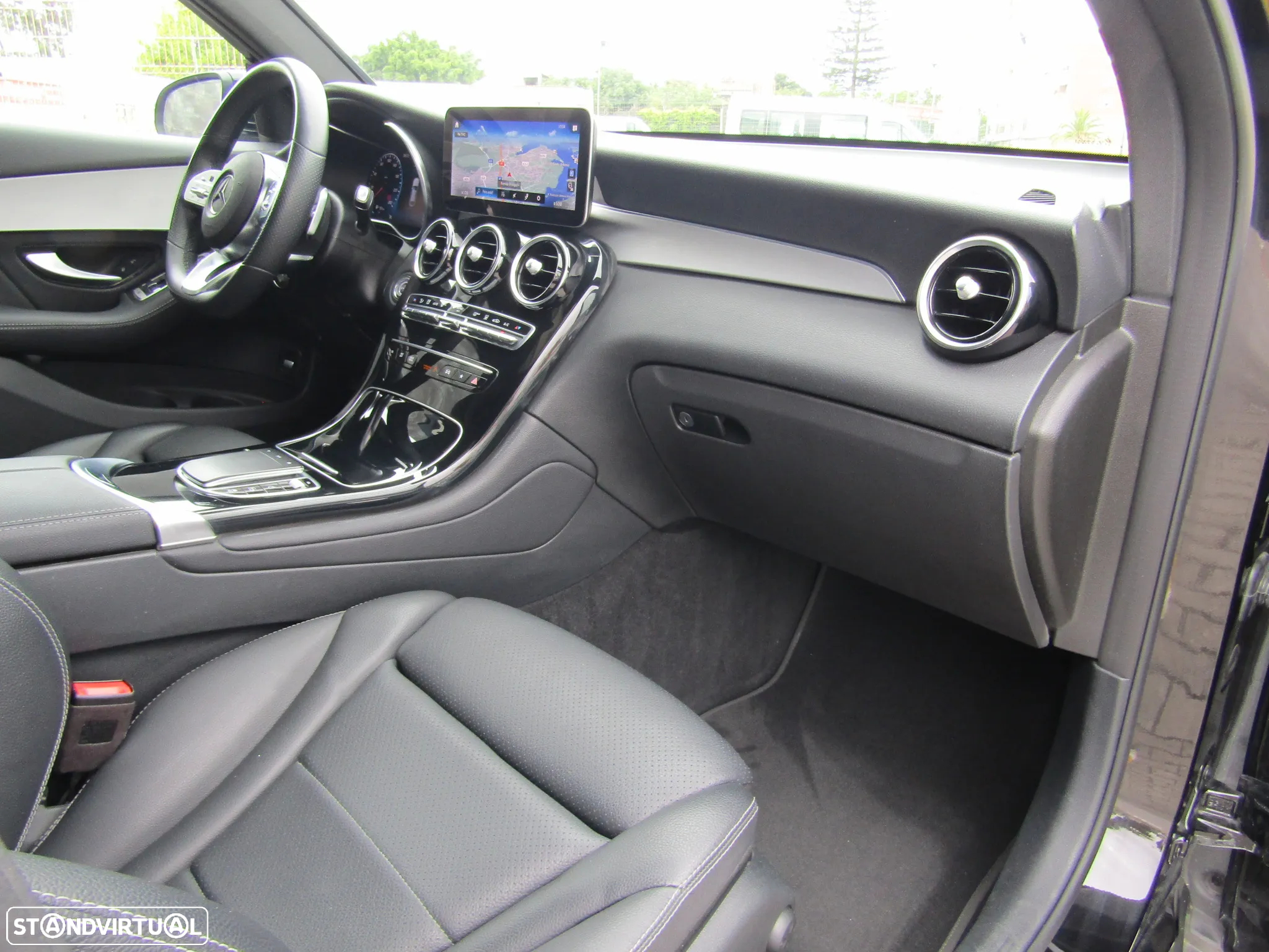 Mercedes-Benz GLC 300 de 4Matic - 22