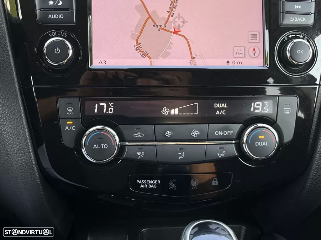 Nissan Qashqai 1.3 DIG-T N-Connecta DCT - 15