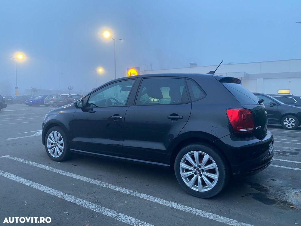 Volkswagen Polo - 2