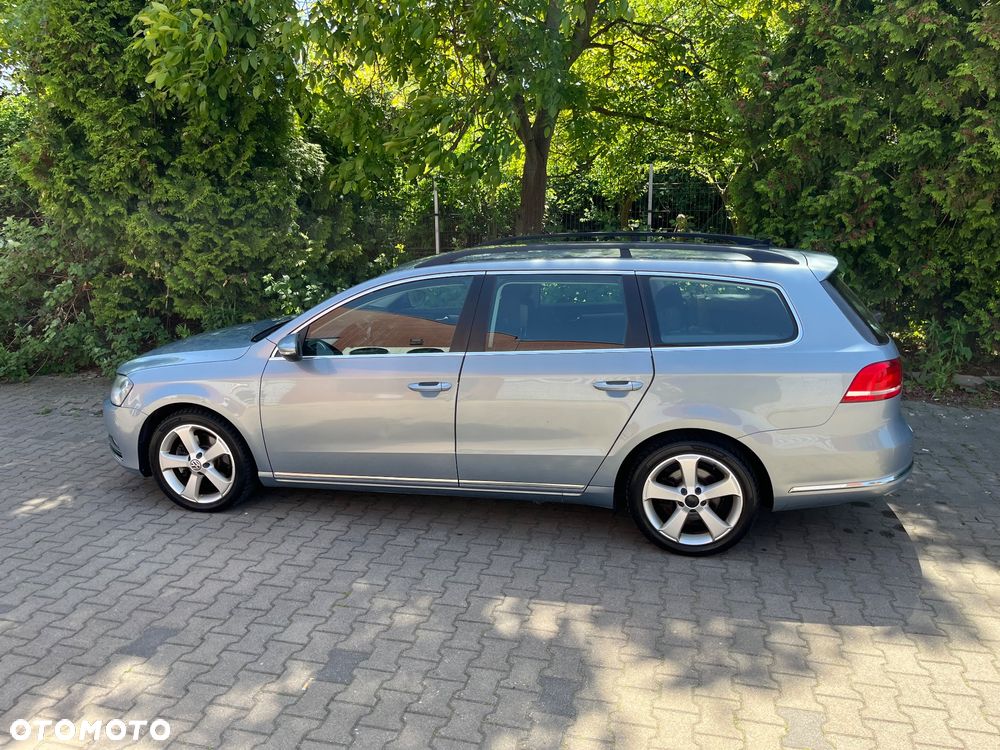 Volkswagen Passat Variant 2.0 Blue TDI DSG SCR Comfortline - 3