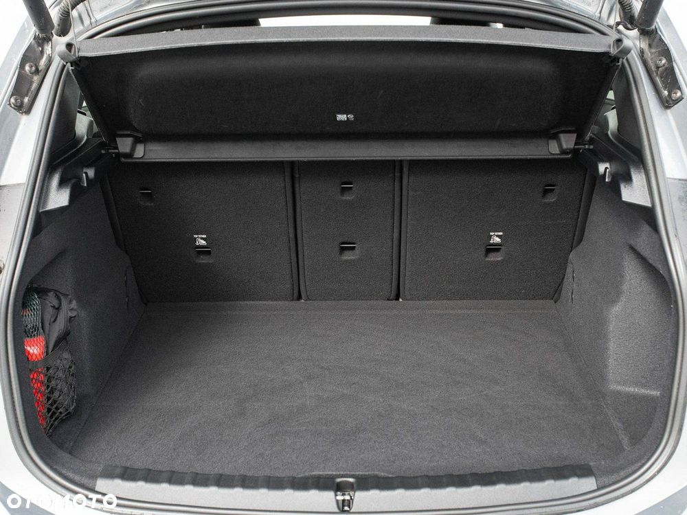BMW Seria 2 218d M Sport sport - 30