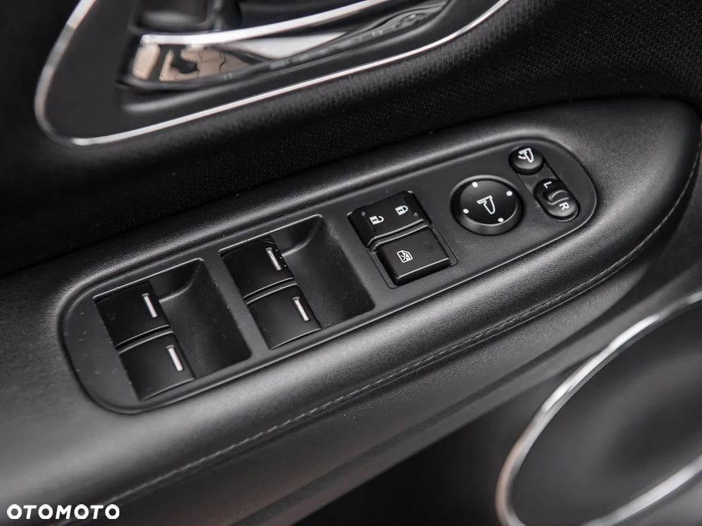 Honda HR-V 1.5 i-VTEC Executive - 16