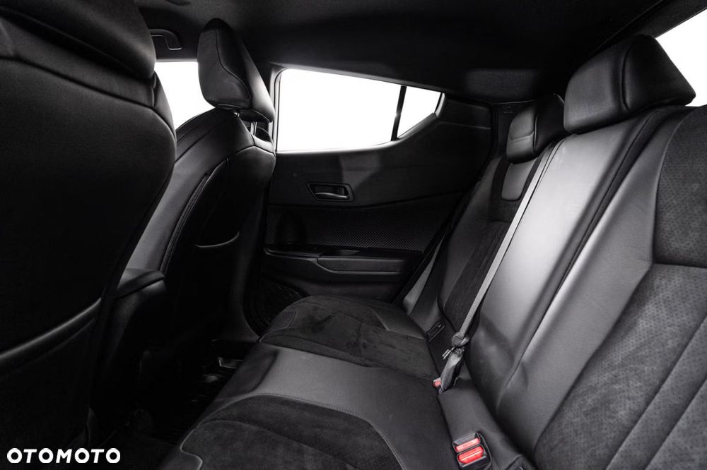 Toyota C-HR Lounge - 14