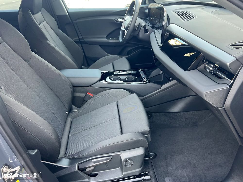 Audi Q6 Sportback e-tron performance S line business - 13