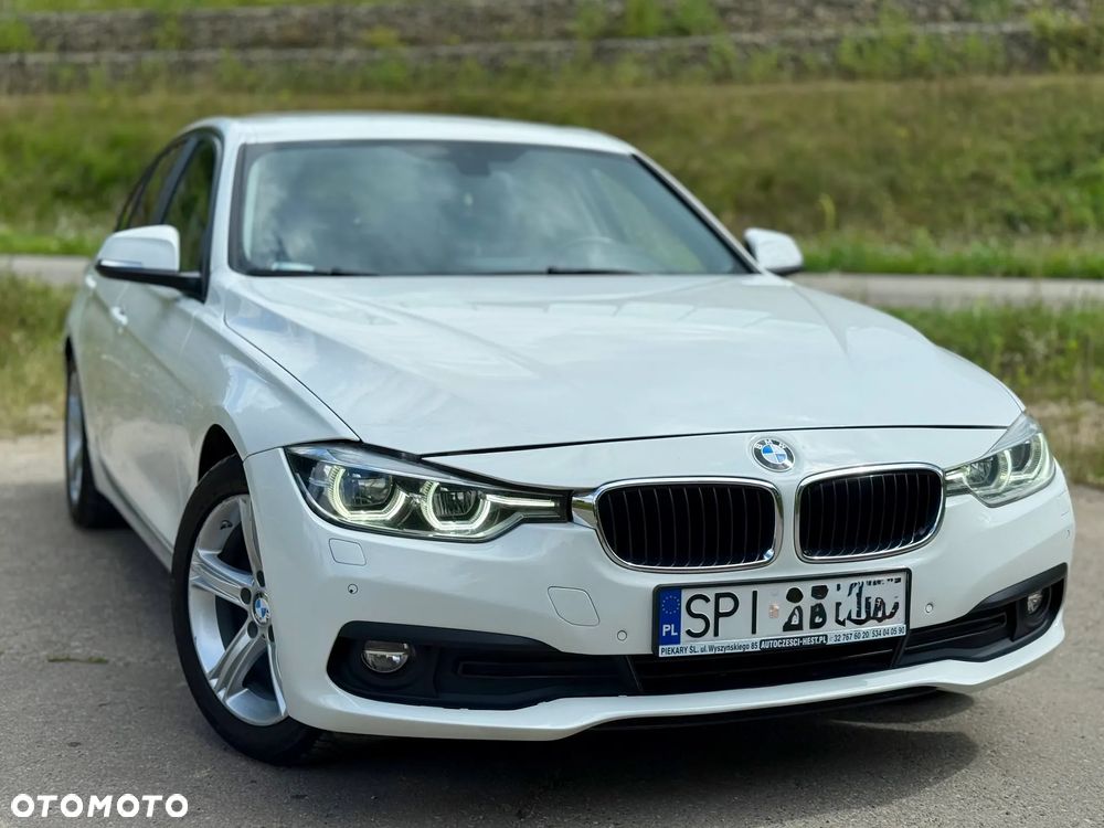 BMW Seria 3 318d - 5