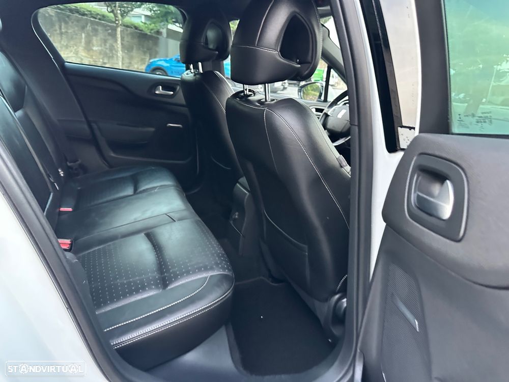 DS DS4 2.0 BlueHDi Sport Chic - 46