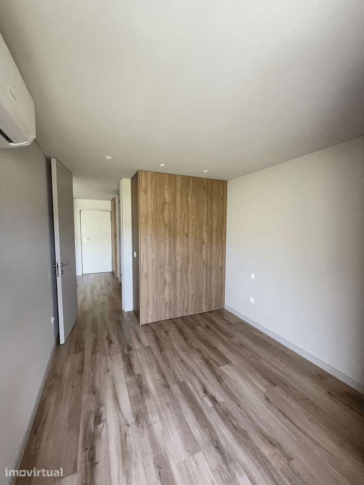 Aluga-se apartamento T1 Novo em Gualtar - Grande imagem: 5/11