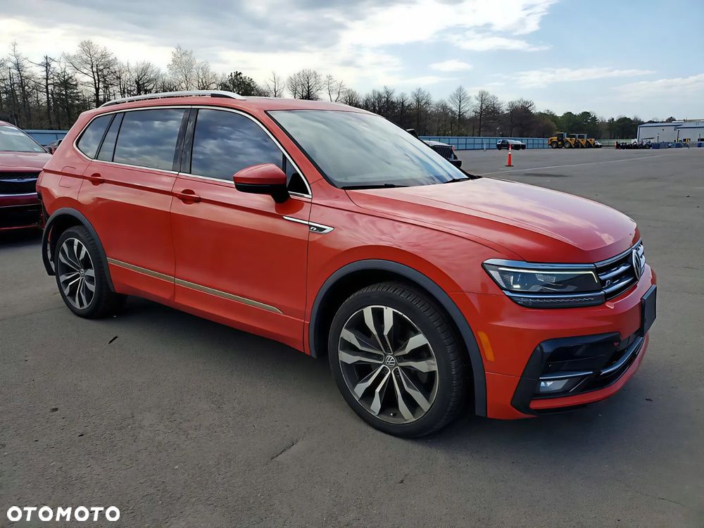 Volkswagen Tiguan - 2