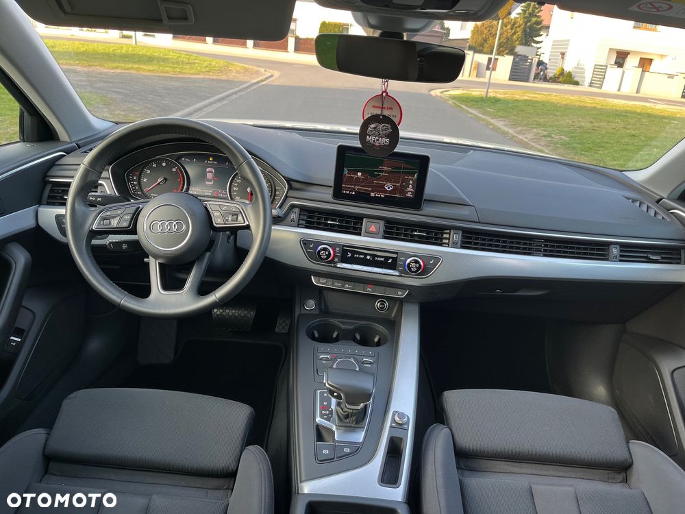 Audi A4 Limousine 40 TFSI S tronic S line - 20