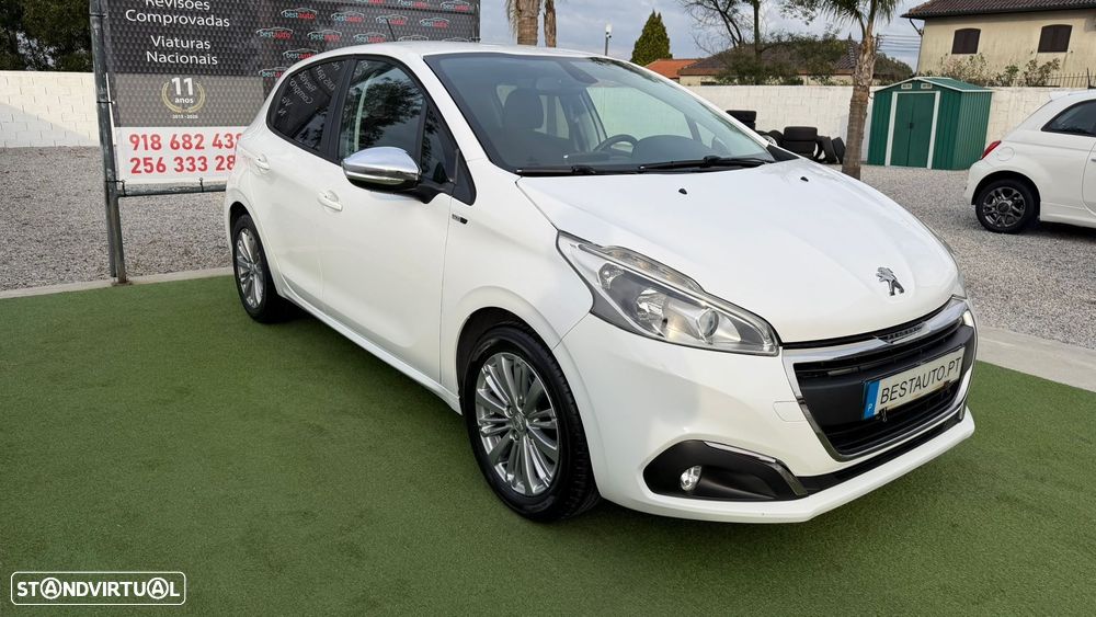 Peugeot 208 1.2 PureTech Style - 3