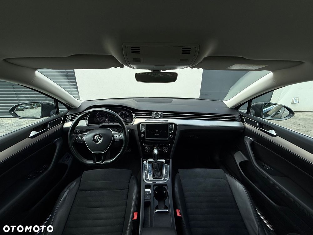Volkswagen Passat 2.0 TDI SCR 4Motion DDG Highline - 7