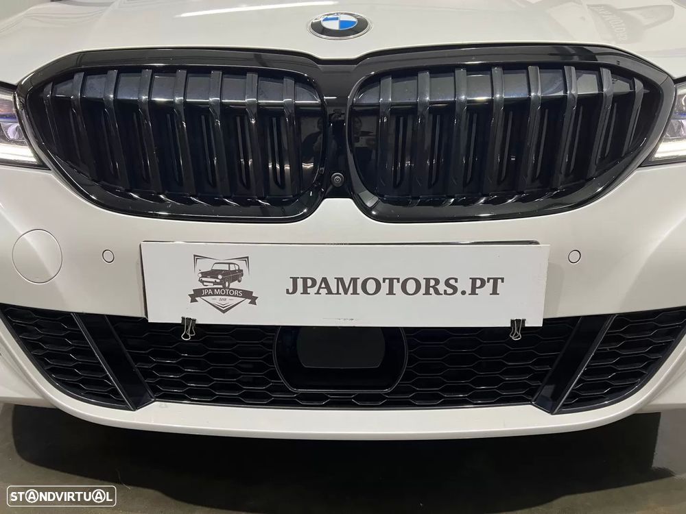 BMW 330 e Pack M Auto - 45