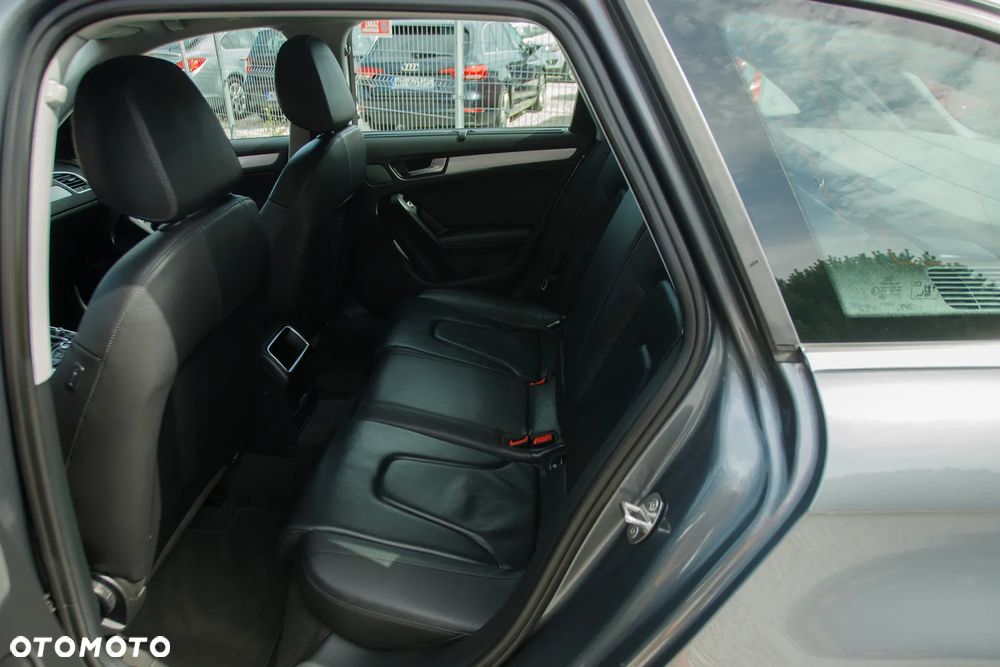 Audi A4 Avant 2.0 TDI e DPF Attraction - 25