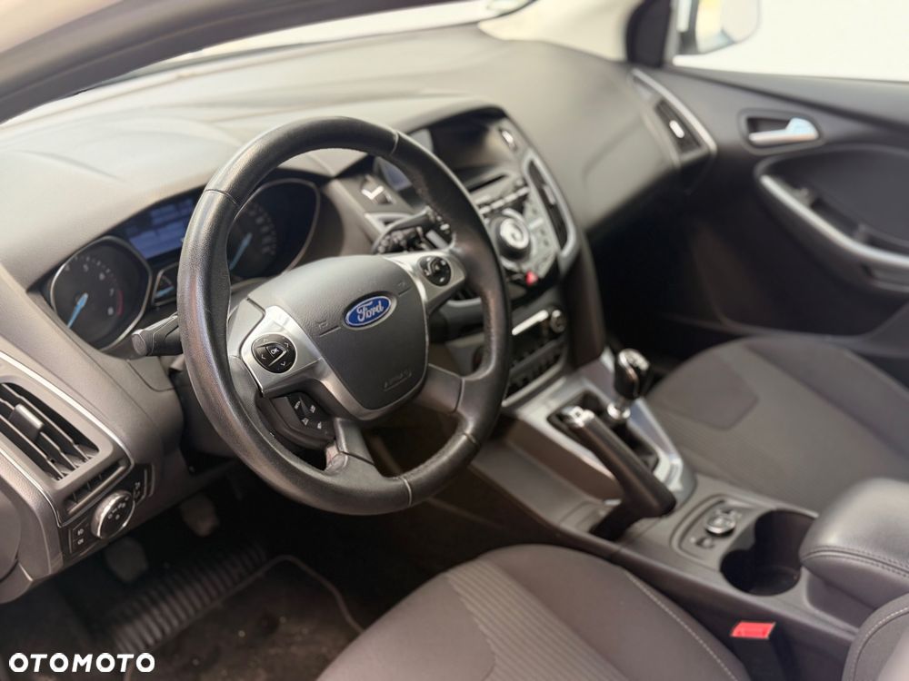 Ford Focus - 9
