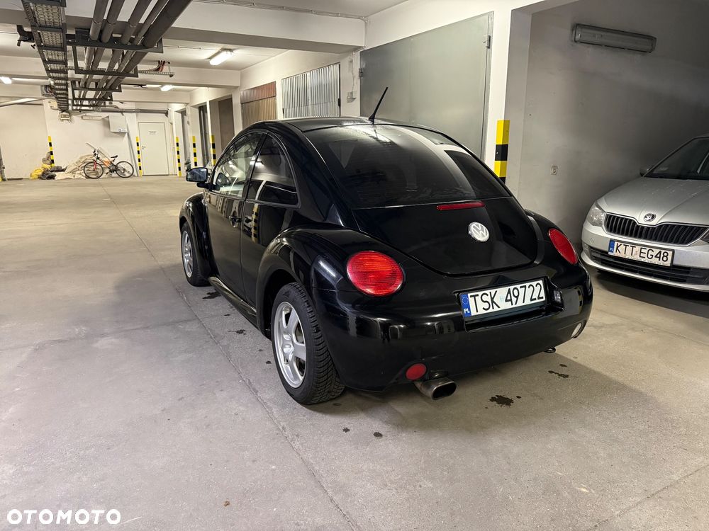 Volkswagen New Beetle 2.0 - 7