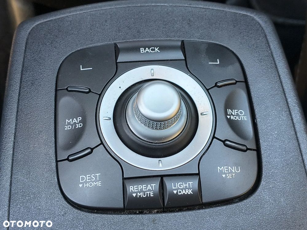 Renault Scenic - 21