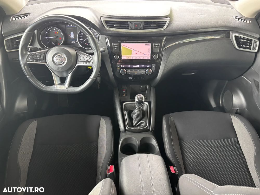 Nissan Qashqai 1.3 DIG-T ACENTA - 5