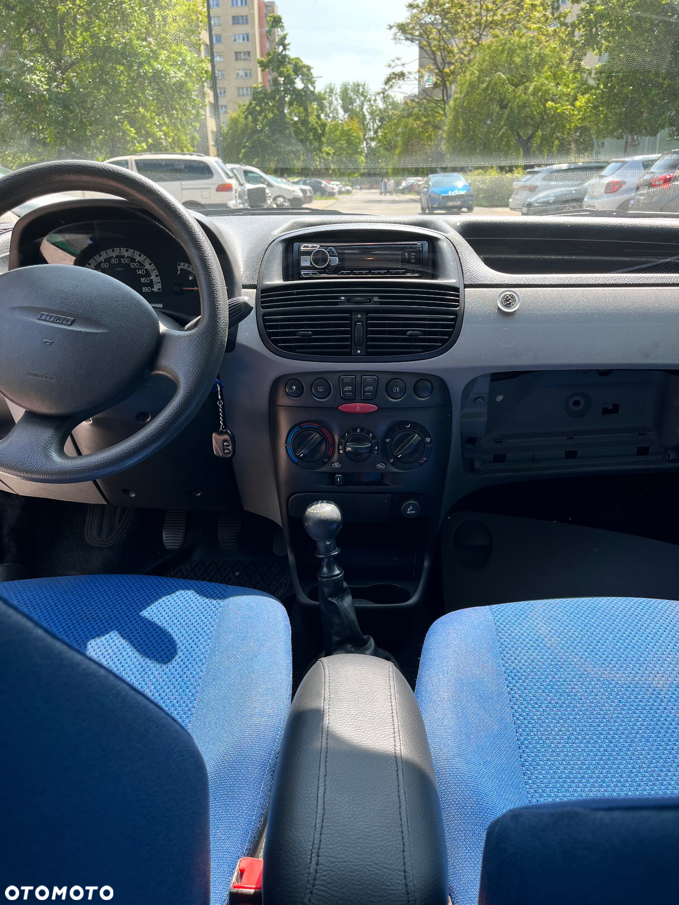 Fiat Punto 1.2 8V - 12